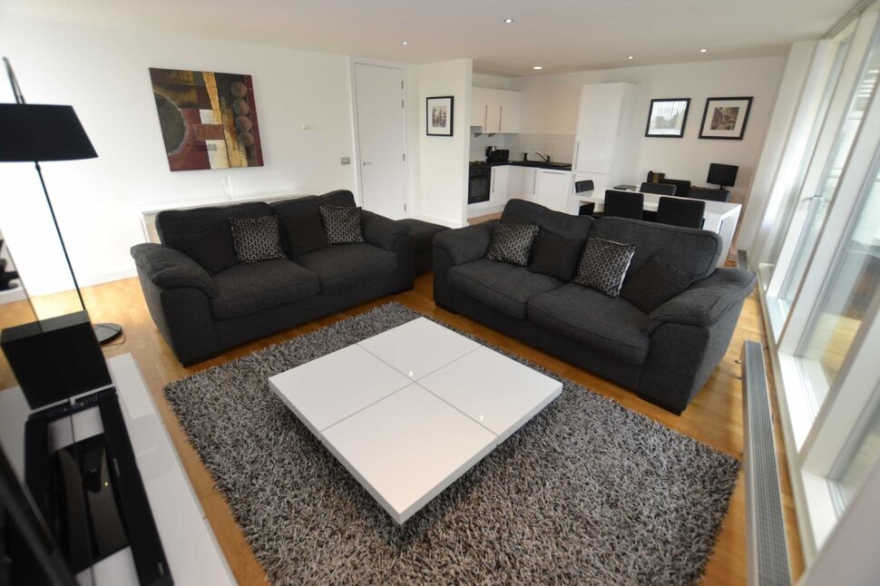 Open Plan Living / Dining Room / Kitchen