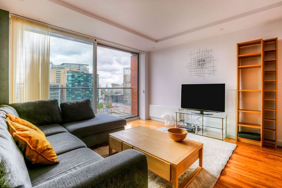 Open Plan Living / Dining Room / Kitchen