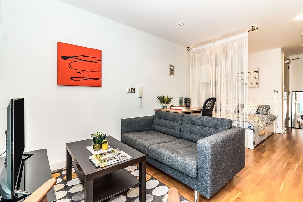 Open Plan Living / Dining Room / Kitchen
