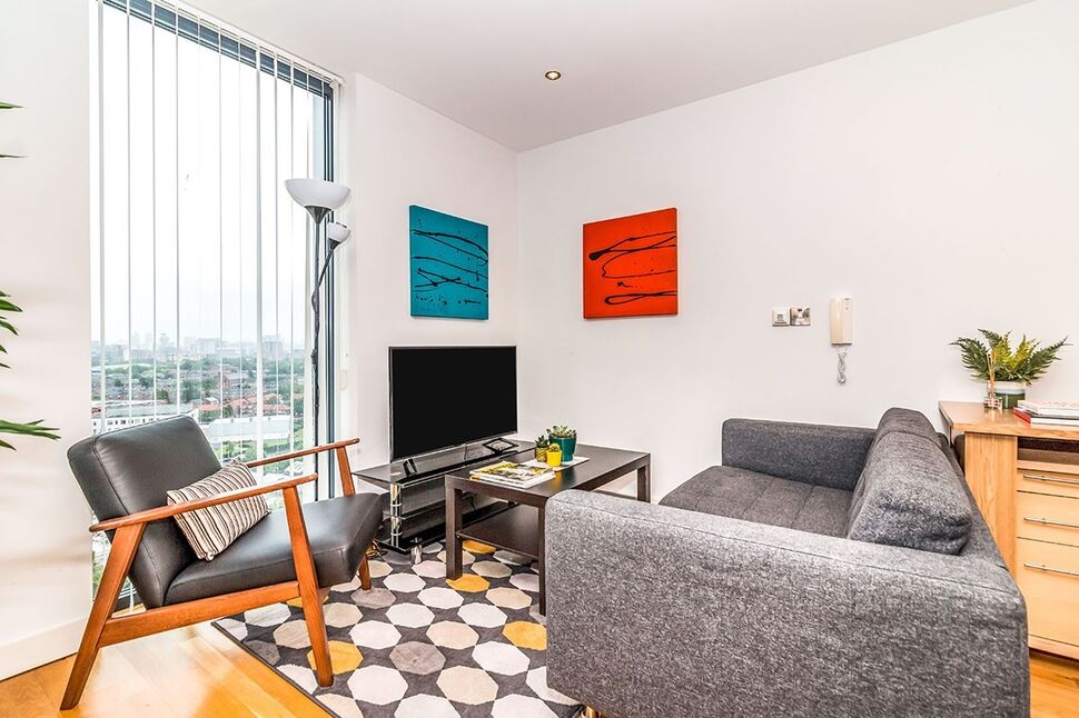 Open Plan Living / Dining Room / Kitchen