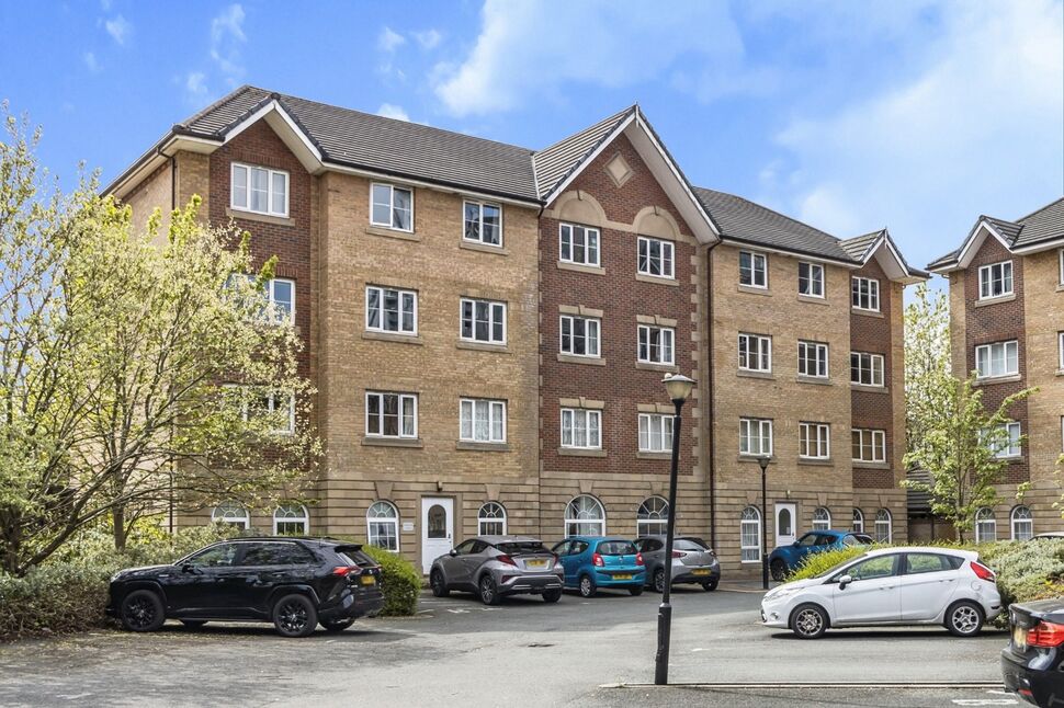 Main image of 2 bedroom  Flat to rent, Labrador Quay, Salford, Greater Manchester, M50