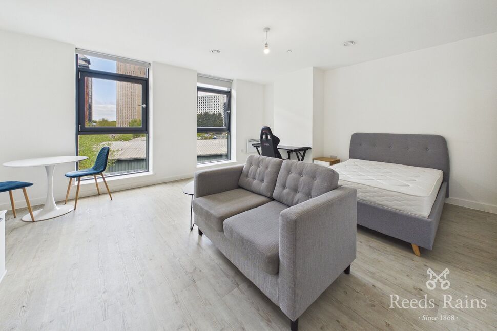 Main image of Flat to rent, Northill Apartments, 65 Furness Quay, Greater Manchester, M50