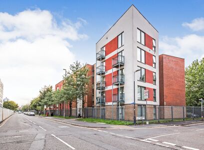 1 bedroom  Flat to rent