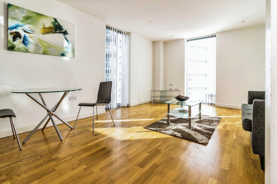 Main image of 1 bedroom Flat for sale, The Quays, Salford, M50