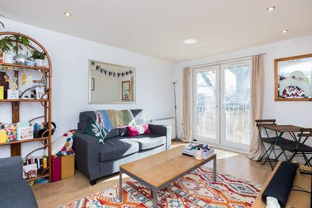 2 bedroom  Flat to rent