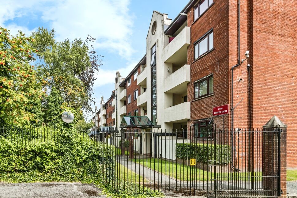 Main image of 2 bedroom Flat for sale, Asgard Drive, Salford, M5