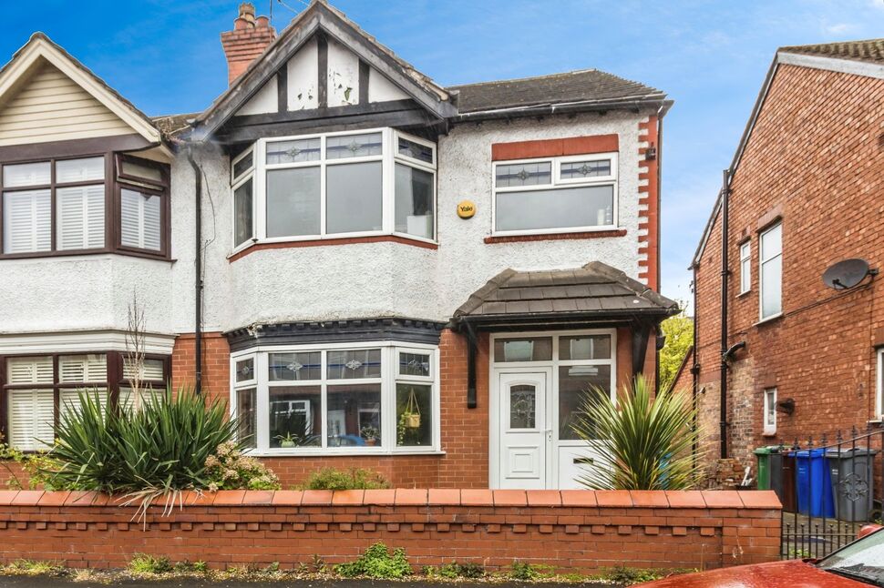 Main image of 3 bedroom Semi Detached House for sale, Cromwell Avenue, Manchester, M16