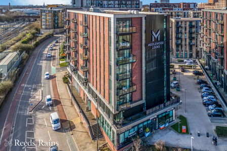 Middlewood Street, 2 bedroom  Flat for sale, £254,500