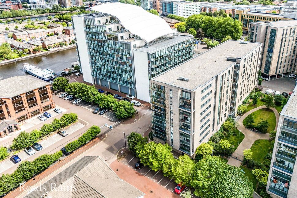 Main image of 2 bedroom Flat for sale, Ottinger Close, Salford, M50