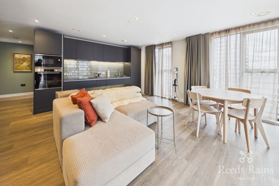 Main image of 2 bedroom Flat to rent, Red, Media City UK, Greater Manchester, M50