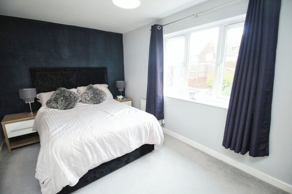 2 bedroom Mid Terrace House for sale, Orwell Gardens, Stanley, DH9 £