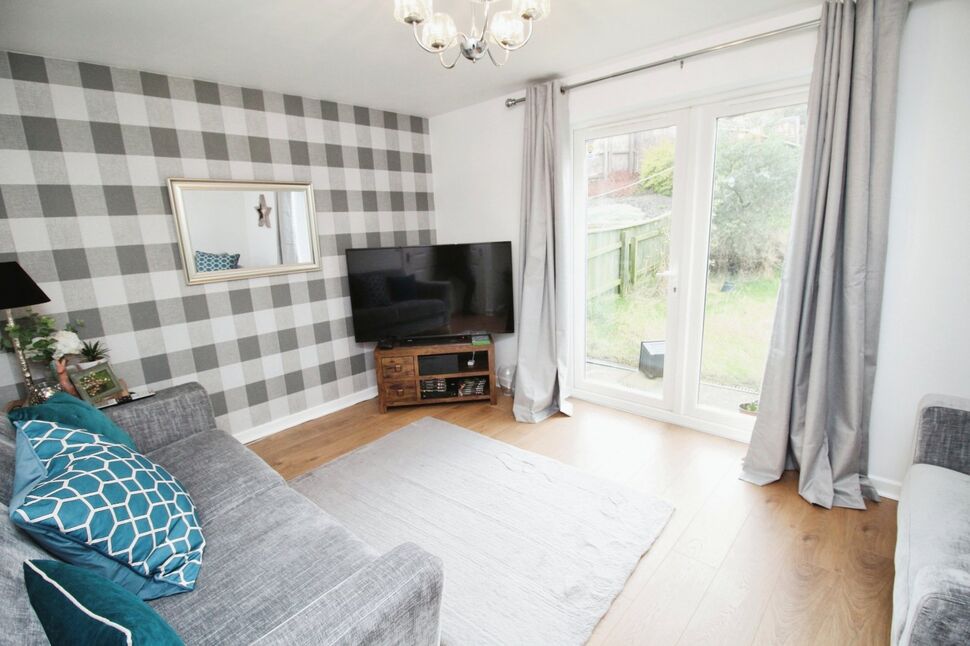 2 bedroom Mid Terrace House for sale, Orwell Gardens, Stanley, DH9 £
