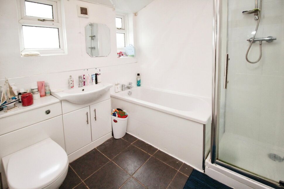 3 bedroom Mid Terrace House for sale, Wylam Terrace, Stanley, DH9 £95,000