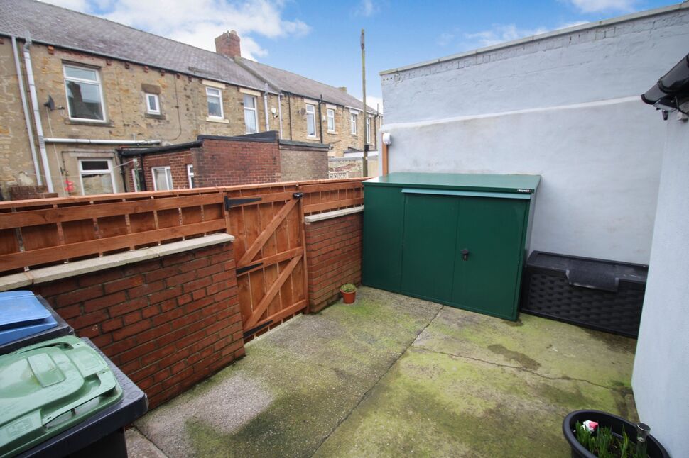 2 bedroom Mid Terrace House for sale, Railway Street, Annfield Plain