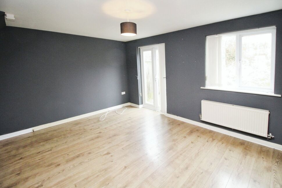 3 bedroom End Terrace House for sale, Orwell Gardens, Stanley, DH9 £