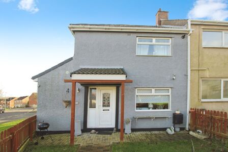 Kirkfield Gardens, 2 bedroom End Terrace House for sale, £94,950