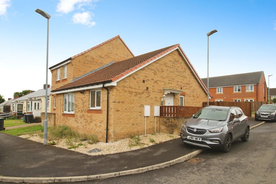 Main image of 2 bedroom End Terrace Bungalow for sale, Kingsdale Close, Stanley, Durham, DH9