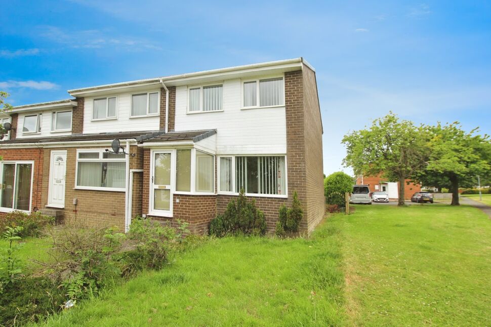 3 bedroom End Terrace House for sale