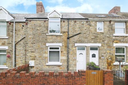 Derwent Terrace, 2 bedroom Mid Terrace House for sale, £85,000