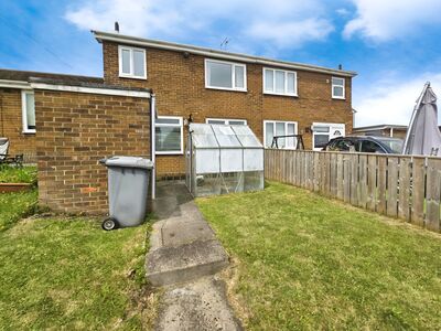 2 bedroom End Terrace House for sale