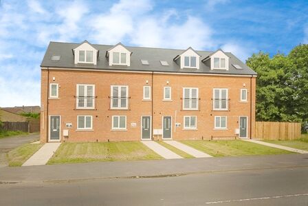 3 bedroom End Terrace House for sale