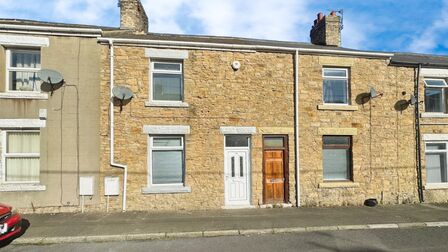 2 bedroom Mid Terrace House to rent