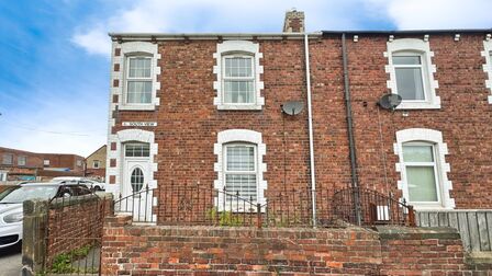 3 bedroom End Terrace House for sale
