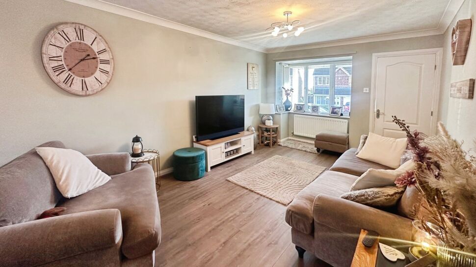 Lounge / Dining Room