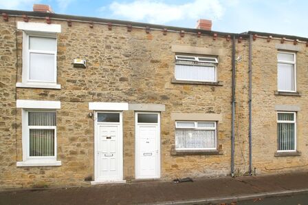 William Street, 2 bedroom Mid Terrace House for sale, &pound;34,000