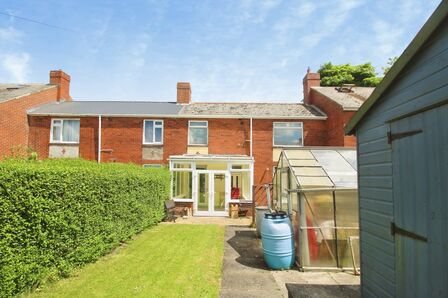 3 bedroom Mid Terrace House for sale