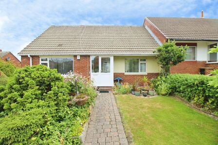 2 bedroom Semi Detached Bungalow for sale