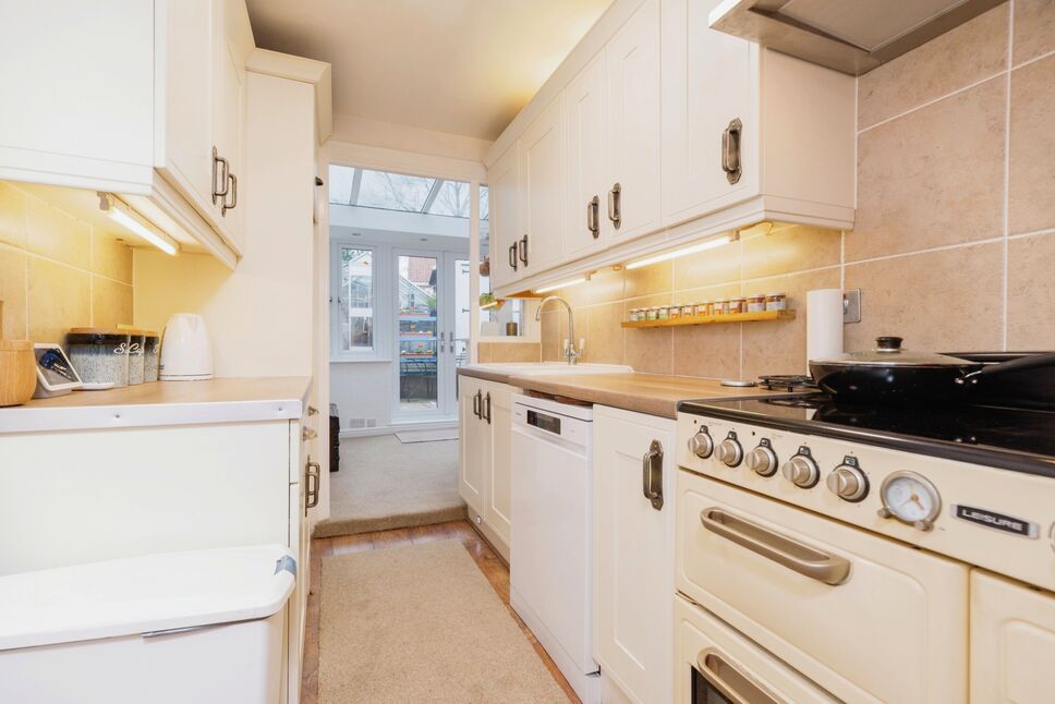 2 bedroom Mid Terrace Property for sale, Carlton, StocktononTees, TS21 £180,000