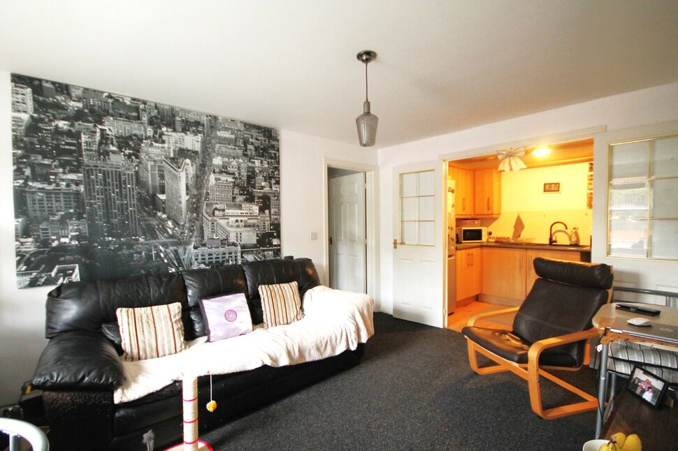 Lounge / Dining Room