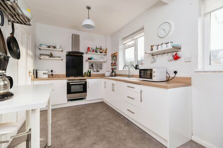 Tunstall Road, 4 bedroom Semi Detached House for sale, £250,000