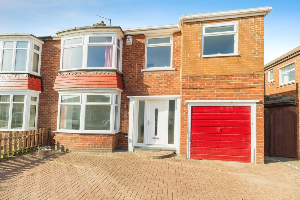 3 bedroom Semi Detached Bungalow for sale, Aldbrough Close, Fairfield