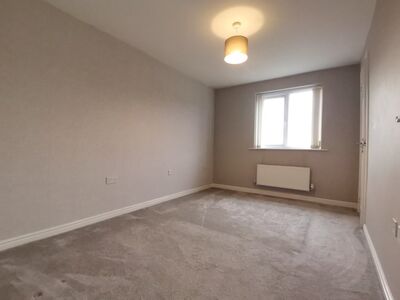 2 bedroom End Terrace House to rent