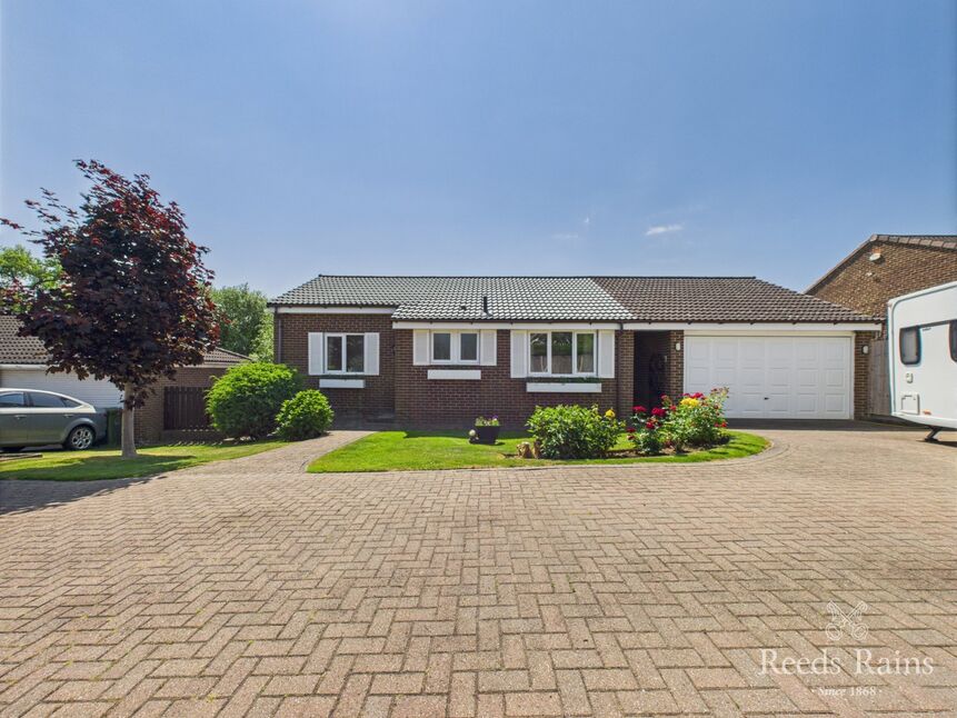 Main image of 3 bedroom Detached Bungalow for sale, Mowden Close, Stockton-on-Tees, Durham, TS19