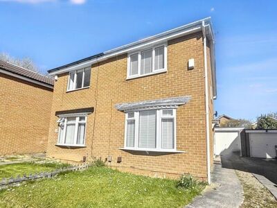 Hickling Grove, 2 bedroom Semi Detached House to rent, £795 pcm