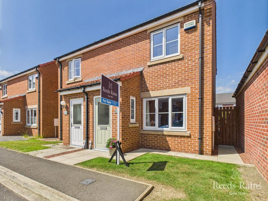 Main image of 2 bedroom Semi Detached House for sale, Leo Grove, Stockton-on-Tees, Durham, TS18