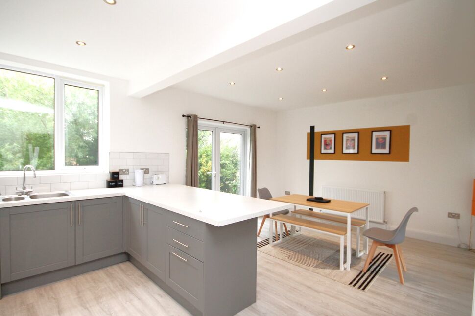 Kitchen / Diner