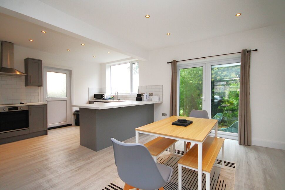 Kitchen / Diner