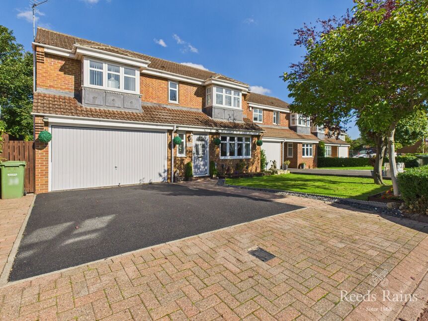 Main image of 4 bedroom Detached House for sale, Snowdrop Close, Stockton-on-Tees, TS19