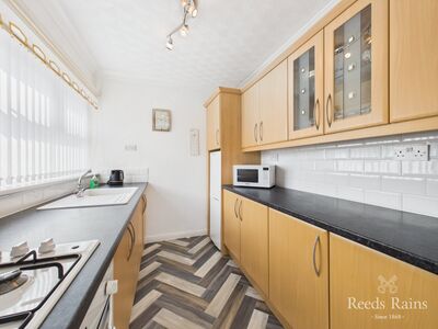 2 bedroom Semi Detached Bungalow for sale