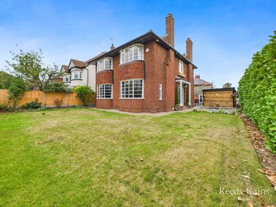 Perth Grove, 4 bedroom Detached House for sale, £650,000