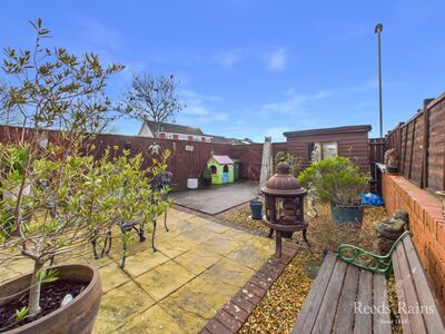 Marske Lane, 3 bedroom Semi Detached House for sale, &pound;160,000