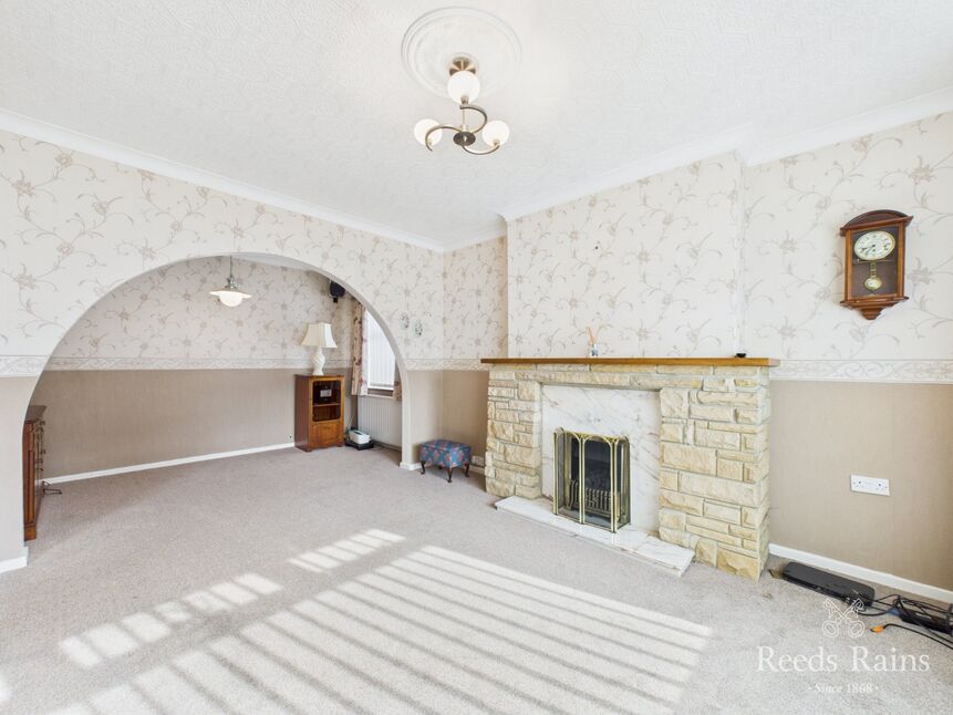 Lounge / dining room