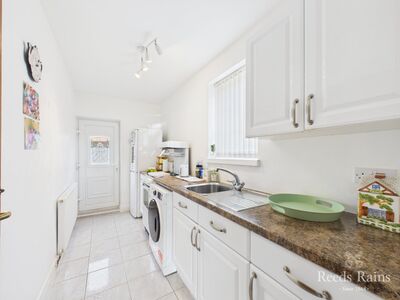 3 bedroom End Terrace House for sale
