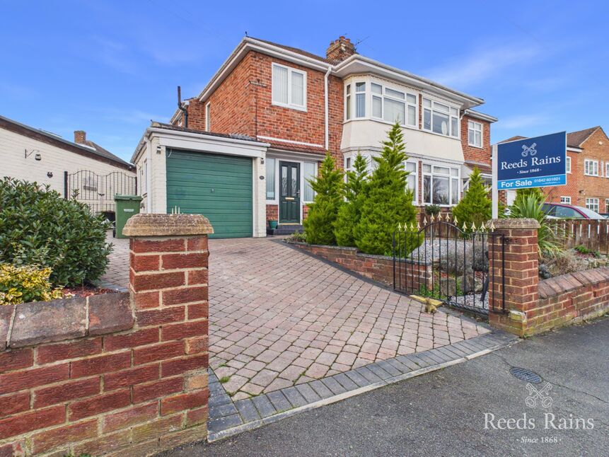 3 bedroom Semi Detached House for sale