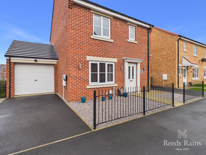 3 bedroom Detached House for sale