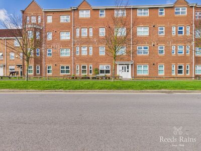Master Road, 2 bedroom Flat for sale, &pound;70,000